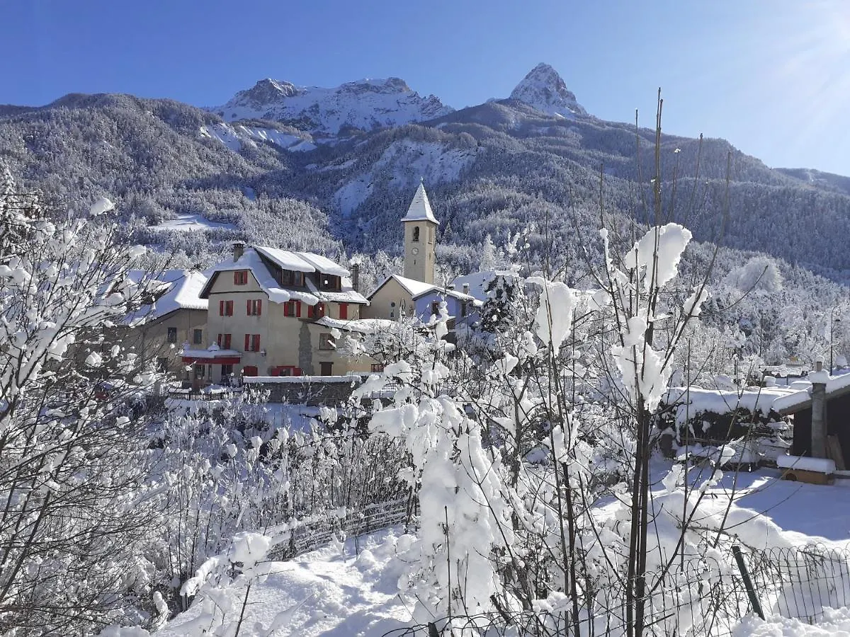 Auberge du Bachelard Uvernet-Fours Hotel